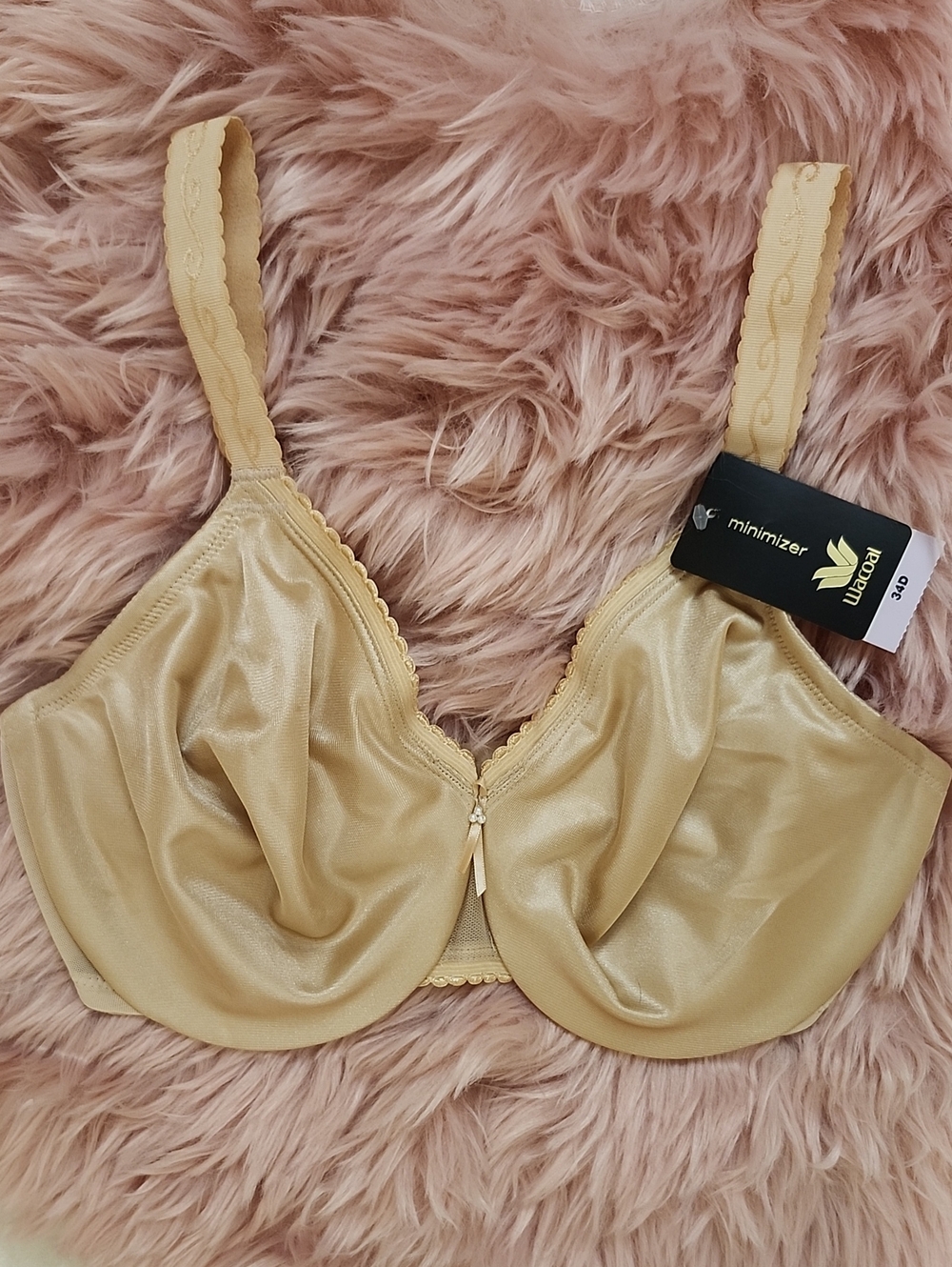 Brand New WACOAL "THE MINIMIZER" BRA-34D